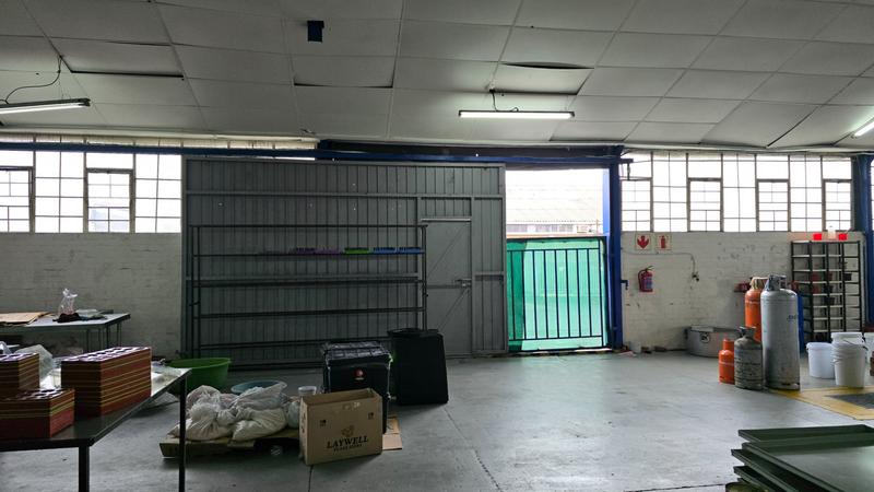 To Let commercial Property for Rent in Triangle Farm Western Cape